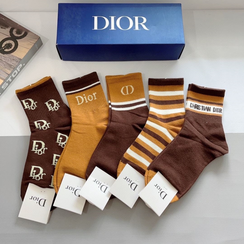 DIOR